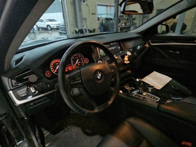 Чорний БМВ 5 Серія, об'ємом двигуна 2 л та пробігом 194 тис. км за 13700 $, фото 6 на Automoto.ua