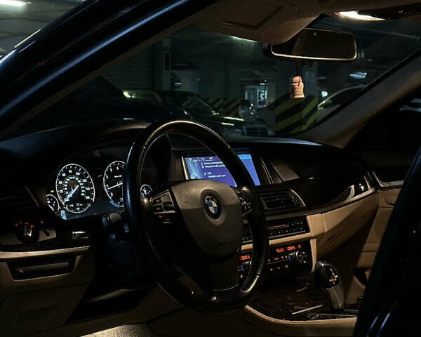 Чорний БМВ 5 Серія, об'ємом двигуна 2 л та пробігом 257 тис. км за 13300 $, фото 16 на Automoto.ua