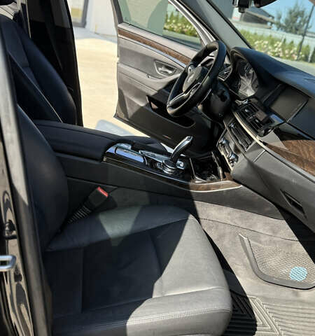 Чорний БМВ 5 Серія, об'ємом двигуна 2 л та пробігом 152 тис. км за 17700 $, фото 20 на Automoto.ua