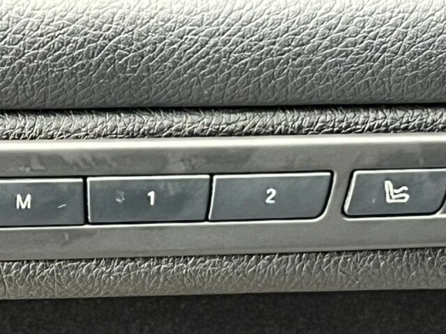 БМВ 5 Серия 2014 в Черновцах на Automoto.ua Черный БМВ 5 Серия, объемом двигателя 3 л и пробегом 280 тыс. км за 15500 $, фото 18 на Automoto.ua