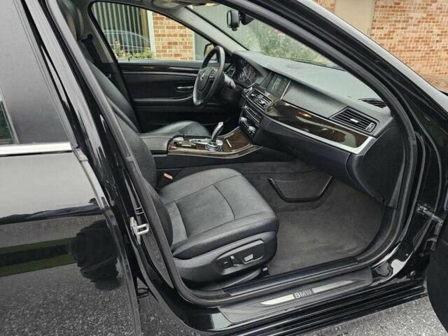 Чорний БМВ 5 Серія, об'ємом двигуна 3 л та пробігом 87 тис. км за 13900 $, фото 8 на Automoto.ua