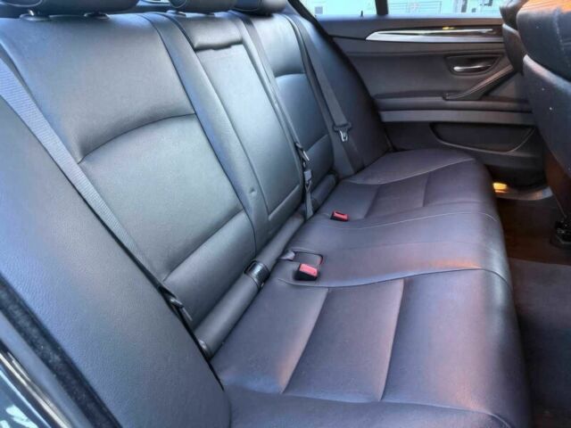 Черный БМВ 5 Серия, объемом двигателя 3 л и пробегом 87 тыс. км за 14500 $, фото 10 на Automoto.ua