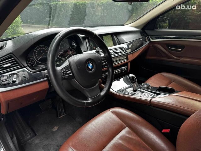 Чорний БМВ 5 Серія, об'ємом двигуна 2 л та пробігом 331 тис. км за 19490 $, фото 10 на Automoto.ua