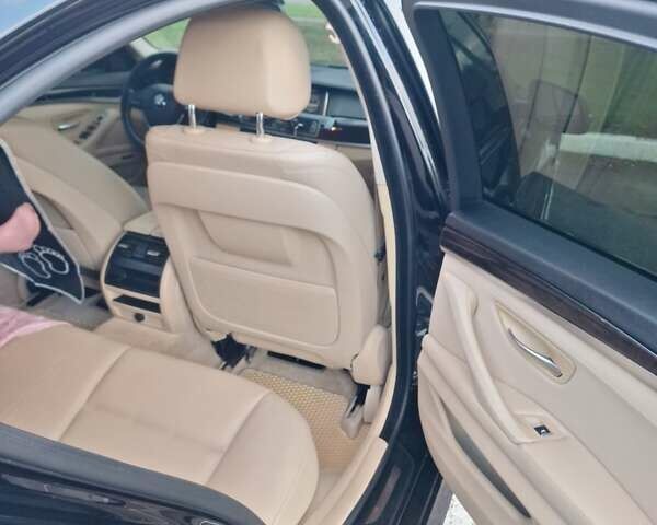 Черный БМВ 5 Серия, объемом двигателя 2 л и пробегом 147 тыс. км за 18500 $, фото 8 на Automoto.ua