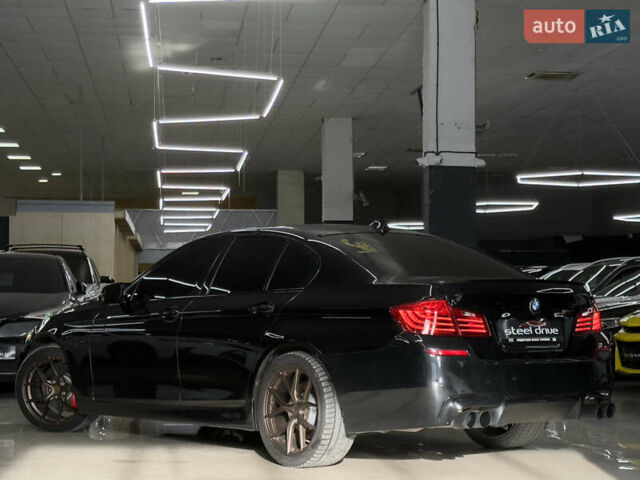 Чорний БМВ 5 Серія, об'ємом двигуна 2.98 л та пробігом 174 тис. км за 18999 $, фото 9 на Automoto.ua