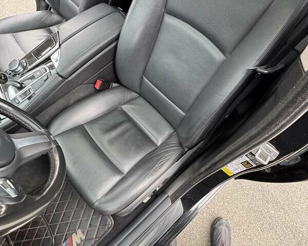Чорний БМВ 5 Серія, об'ємом двигуна 2.98 л та пробігом 175 тис. км за 17000 $, фото 11 на Automoto.ua
