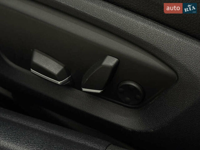 Чорний БМВ 5 Серія, об'ємом двигуна 2.98 л та пробігом 174 тис. км за 18999 $, фото 16 на Automoto.ua