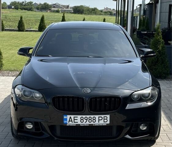 Черный БМВ 5 Серия, объемом двигателя 3 л и пробегом 225 тыс. км за 16500 $, фото 2 на Automoto.ua