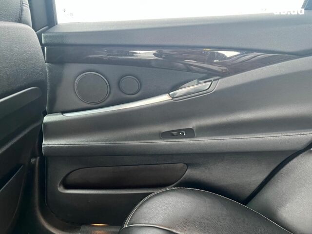 Чорний БМВ 5 Серія, об'ємом двигуна 3 л та пробігом 227 тис. км за 19290 $, фото 32 на Automoto.ua