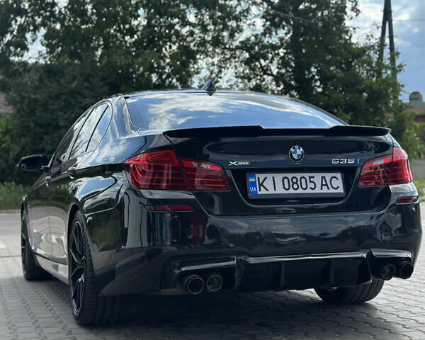 Черный БМВ 5 Серия, объемом двигателя 3 л и пробегом 95 тыс. км за 21000 $, фото 4 на Automoto.ua
