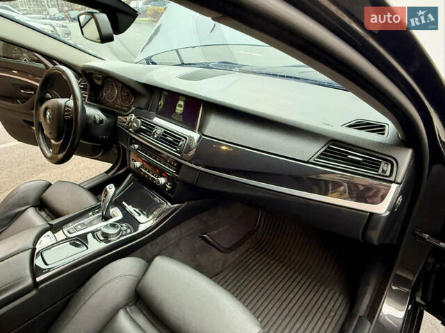 Чорний БМВ 5 Серія, об'ємом двигуна 2 л та пробігом 177 тис. км за 17750 $, фото 66 на Automoto.ua