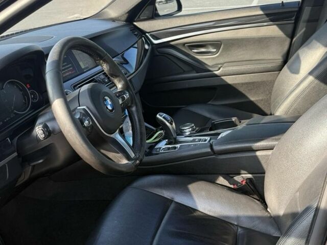 Черный БМВ 5 Серия, объемом двигателя 3 л и пробегом 194 тыс. км за 23000 $, фото 3 на Automoto.ua