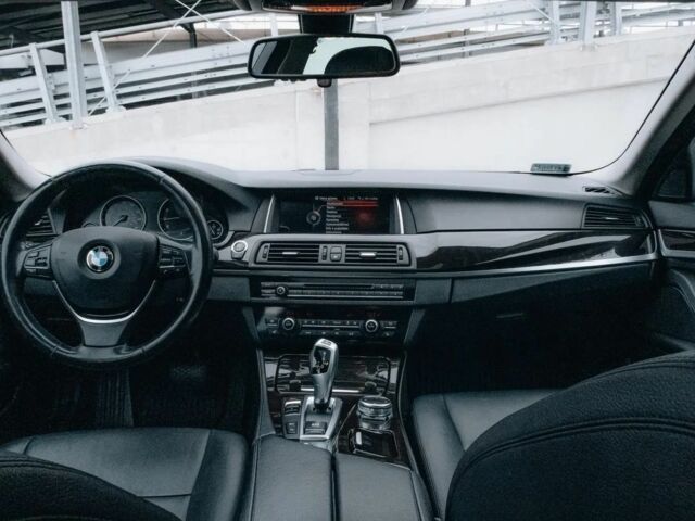 Чорний БМВ 5 Серія, об'ємом двигуна 2 л та пробігом 104 тис. км за 10900 $, фото 20 на Automoto.ua