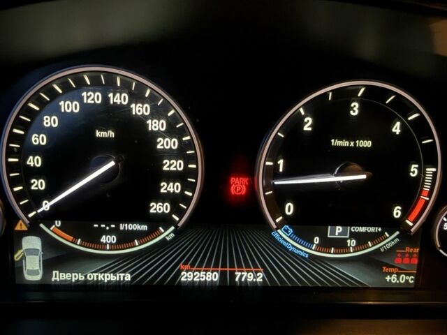 Черный БМВ 5 Серия, объемом двигателя 3 л и пробегом 290 тыс. км за 10500 $, фото 4 на Automoto.ua