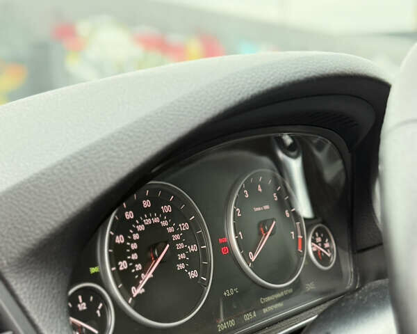 Чорний БМВ 5 Серія, об'ємом двигуна 2.98 л та пробігом 206 тис. км за 16599 $, фото 7 на Automoto.ua