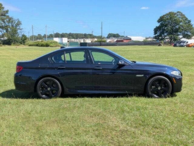 Черный БМВ 5 Серия, объемом двигателя 3 л и пробегом 78 тыс. км за 16300 $, фото 4 на Automoto.ua