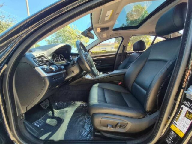 БМВ 5 Серия 2015 в Черновцах на Automoto.ua Черный БМВ 5 Серия, объемом двигателя 2 л и пробегом 73 тыс. км за 12000 $, фото 5 на Automoto.ua