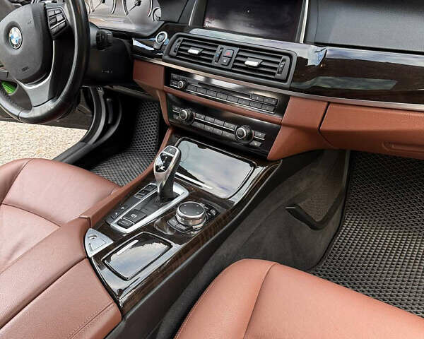 Чорний БМВ 5 Серія, об'ємом двигуна 2 л та пробігом 134 тис. км за 17500 $, фото 8 на Automoto.ua