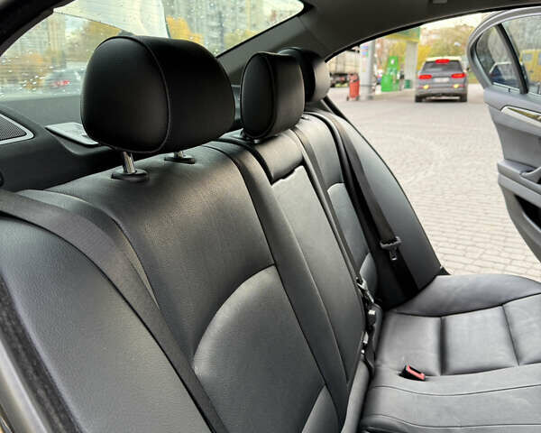 Черный БМВ 5 Серия, объемом двигателя 2 л и пробегом 188 тыс. км за 15000 $, фото 17 на Automoto.ua