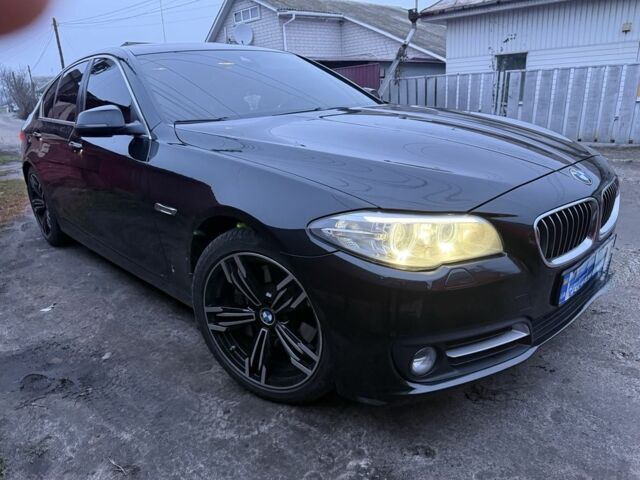 Черный БМВ 5 Серия, объемом двигателя 3 л и пробегом 290 тыс. км за 10500 $, фото 1 на Automoto.ua