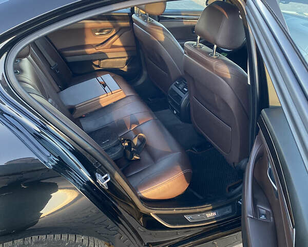 Чорний БМВ 5 Серія, об'ємом двигуна 2 л та пробігом 210 тис. км за 11799 $, фото 9 на Automoto.ua