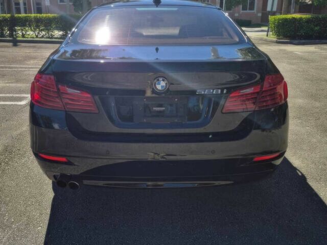 БМВ 5 Серия 2015 в Черновцах на Automoto.ua Черный БМВ 5 Серия, объемом двигателя 2 л и пробегом 73 тыс. км за 12000 $, фото 1 на Automoto.ua