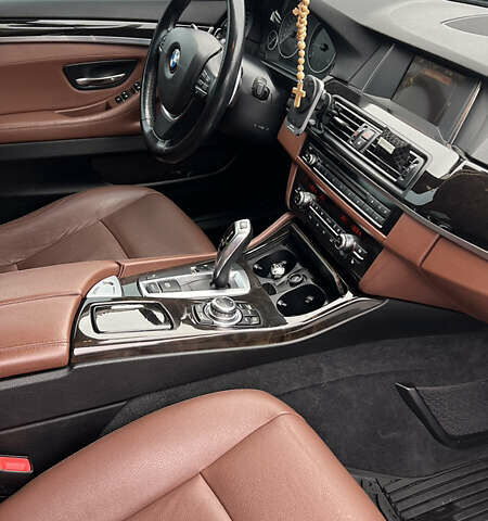 Черный БМВ 5 Серия, объемом двигателя 2 л и пробегом 213 тыс. км за 21500 $, фото 18 на Automoto.ua