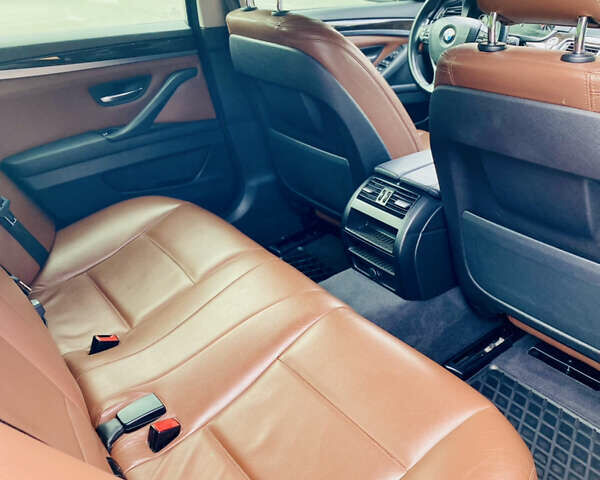 Черный БМВ 5 Серия, объемом двигателя 2 л и пробегом 270 тыс. км за 19500 $, фото 9 на Automoto.ua