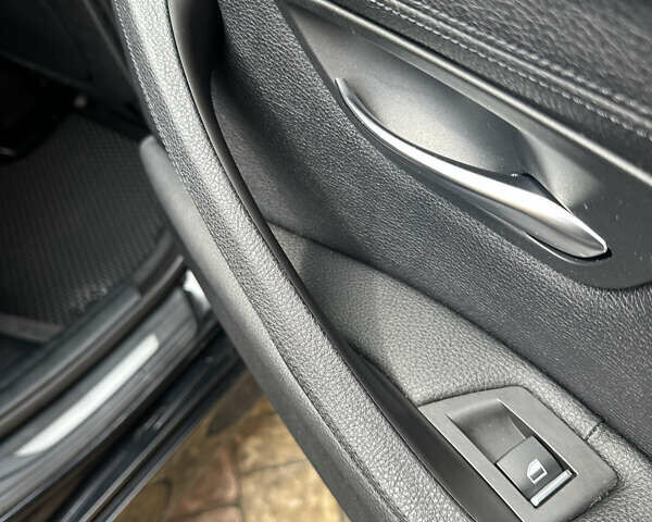 Чорний БМВ 5 Серія, об'ємом двигуна 2 л та пробігом 226 тис. км за 14700 $, фото 26 на Automoto.ua