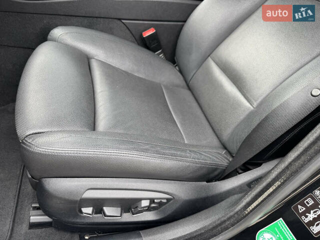 Чорний БМВ 5 Серія, об'ємом двигуна 3 л та пробігом 230 тис. км за 26700 $, фото 38 на Automoto.ua