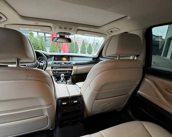 Черный БМВ 5 Серия, объемом двигателя 3 л и пробегом 137 тыс. км за 19500 $, фото 6 на Automoto.ua