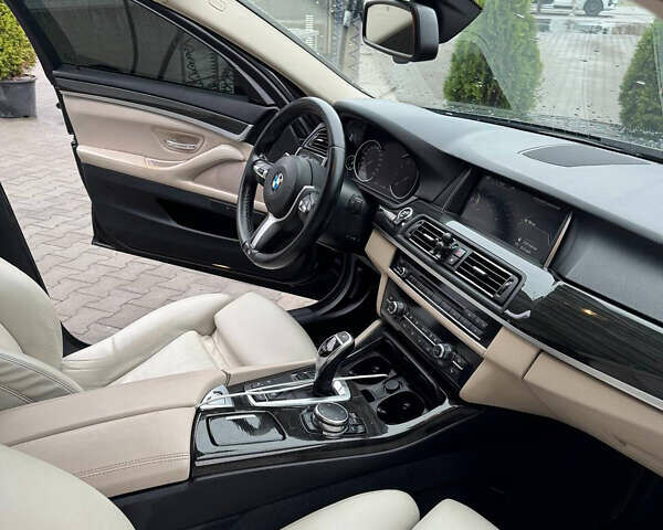 Черный БМВ 5 Серия, объемом двигателя 3 л и пробегом 137 тыс. км за 19500 $, фото 9 на Automoto.ua