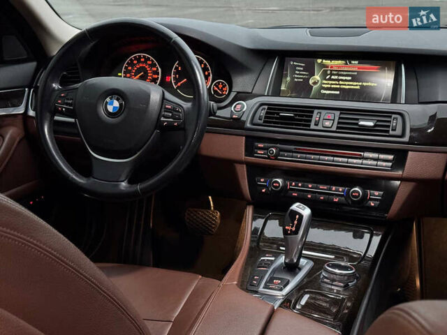 БМВ 5 Серия 2015 в Киеве на Automoto.ua Черный БМВ 5 Серия, объемом двигателя 2 л и пробегом 100 тыс. км за 16300 $, фото 32 на Automoto.ua