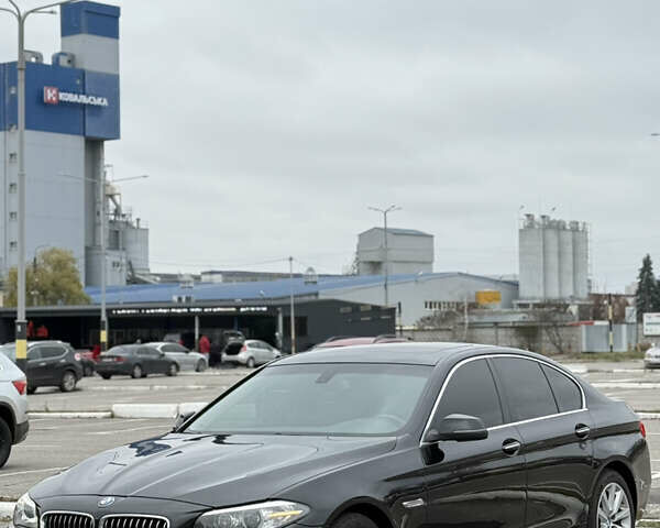 Чорний БМВ 5 Серія, об'ємом двигуна 2.98 л та пробігом 206 тис. км за 16599 $, фото 4 на Automoto.ua