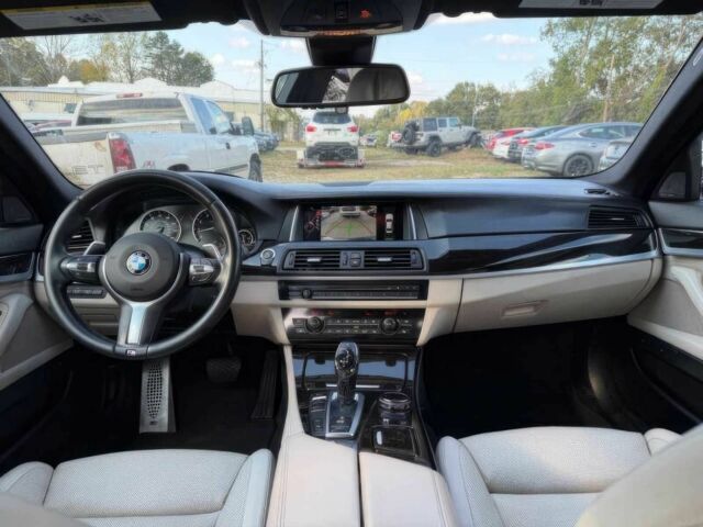 Черный БМВ 5 Серия, объемом двигателя 4.4 л и пробегом 77 тыс. км за 3600 $, фото 7 на Automoto.ua