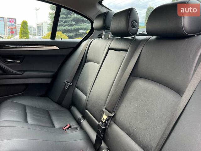 Чорний БМВ 5 Серія, об'ємом двигуна 2 л та пробігом 182 тис. км за 16300 $, фото 25 на Automoto.ua