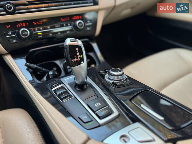 Чорний БМВ 5 Серія, об'ємом двигуна 2 л та пробігом 245 тис. км за 16300 $, фото 25 на Automoto.ua