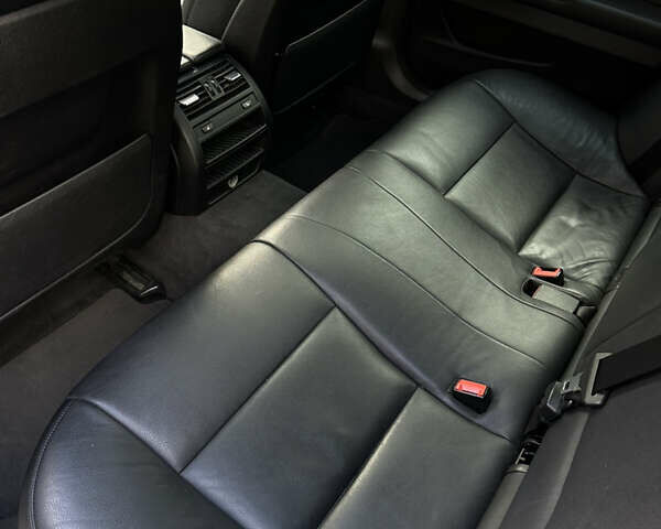 Черный БМВ 5 Серия, объемом двигателя 3 л и пробегом 200 тыс. км за 14500 $, фото 41 на Automoto.ua