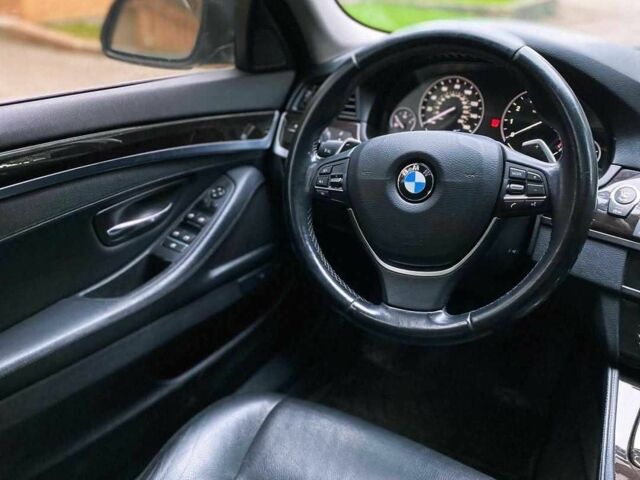 Черный БМВ 5 Серия, объемом двигателя 3 л и пробегом 178 тыс. км за 312 $, фото 6 на Automoto.ua