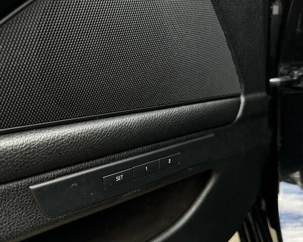 Черный БМВ 5 Серия, объемом двигателя 3 л и пробегом 200 тыс. км за 14500 $, фото 28 на Automoto.ua