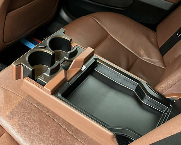 Чорний БМВ 5 Серія, об'ємом двигуна 2 л та пробігом 180 тис. км за 21500 $, фото 31 на Automoto.ua