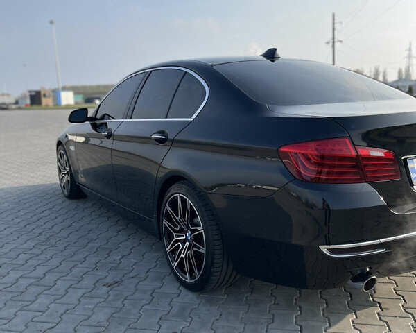 Чорний БМВ 5 Серія, об'ємом двигуна 2.98 л та пробігом 90 тис. км за 20499 $, фото 8 на Automoto.ua