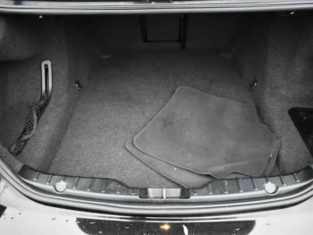 Черный БМВ 5 Серия, объемом двигателя 4.4 л и пробегом 75 тыс. км за 10000 $, фото 21 на Automoto.ua