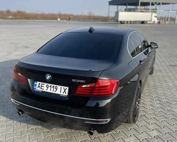 Чорний БМВ 5 Серія, об'ємом двигуна 2.98 л та пробігом 90 тис. км за 20499 $, фото 4 на Automoto.ua