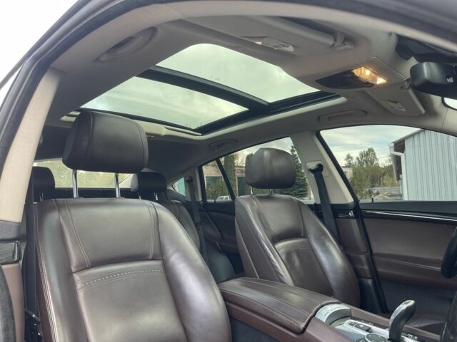 Чорний БМВ 5 Серія, об'ємом двигуна 2 л та пробігом 194 тис. км за 21800 $, фото 12 на Automoto.ua