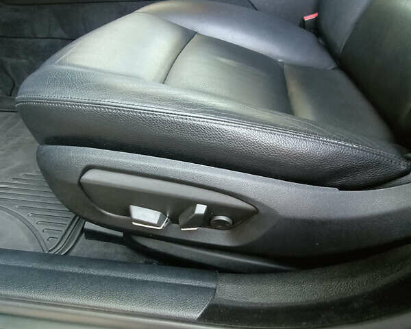 Черный БМВ 5 Серия, объемом двигателя 2.98 л и пробегом 160 тыс. км за 18500 $, фото 30 на Automoto.ua