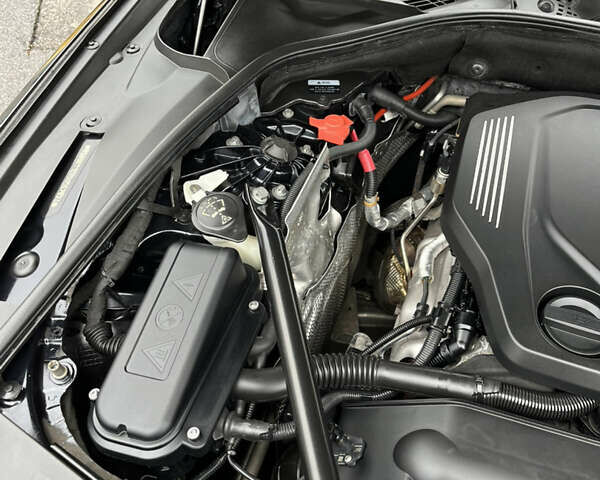 Чорний БМВ 5 Серія, об'ємом двигуна 2 л та пробігом 180 тис. км за 21500 $, фото 68 на Automoto.ua