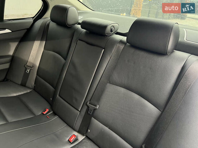 Черный БМВ 5 Серия, объемом двигателя 2 л и пробегом 105 тыс. км за 21300 $, фото 17 на Automoto.ua