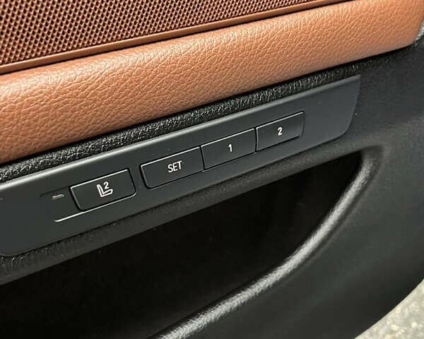 Чорний БМВ 5 Серія, об'ємом двигуна 2 л та пробігом 180 тис. км за 21500 $, фото 63 на Automoto.ua