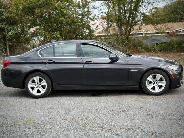 Черный БМВ 5 Серия, объемом двигателя 2 л и пробегом 72 тыс. км за 4100 $, фото 7 на Automoto.ua